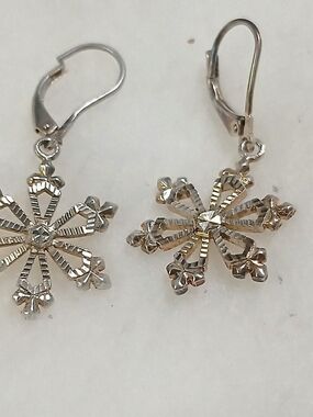 Silver Snowflake Dangle Earrings - Women's Jewelry